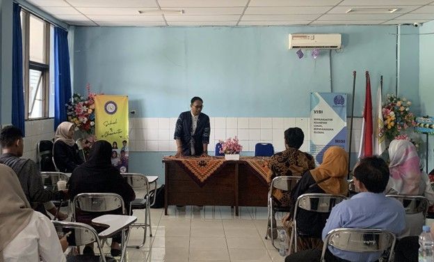 The Chair of PKM delivered remarks and reinforcement in the early detection classification training for students with disabilities at the UNESA Labschool.