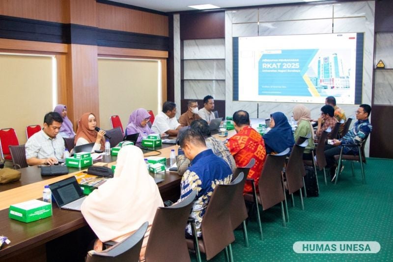 Focus group discussion or FGD UNESA with Untan regarding the transformation into PTN-BH.