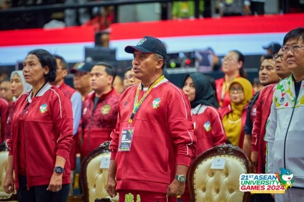 UNESA Chancellor Cak Hasan is all out in preparing for the smooth and successful AUG, as well as preparations to claim Indonesia's victory as overall champion.