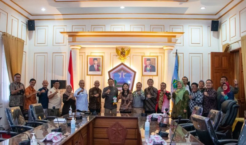 Committee staff and Acting Malang Mayor is ready to make AUG 2024 a successful, memorable and impactful multi-event for all